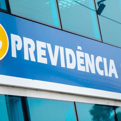 STF adia e muda formato de julgamento da revisão da vida toda do INSS e aposentados podem sofrer nova derrota