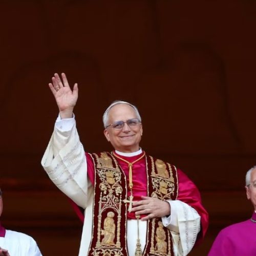 Robert Francis Prevost, dos Estado Unidos, é o novo Papa “Leão XIV”