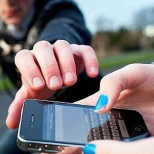 Governo intensifica combate a roubos e furtos de celulares com mudanças na lei e tecnologia