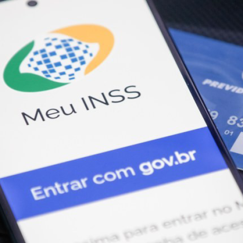 Empresas fazem milhares de cobranças indevidas a aposentados do INSS